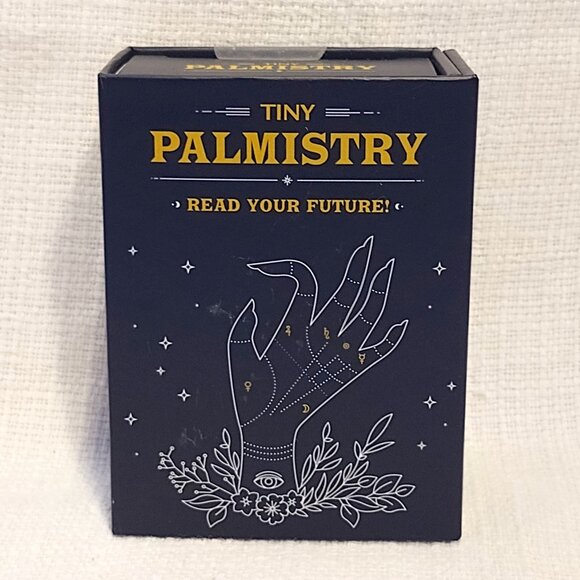 🌟 Tiny Palmistry: Read Your Future! - Picture 1 of 4